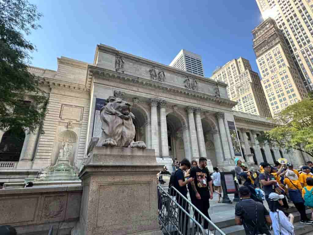 ニューヨーク公共図書館
