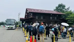 バス停留所
