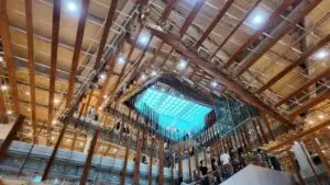 富山市ガラス美術館