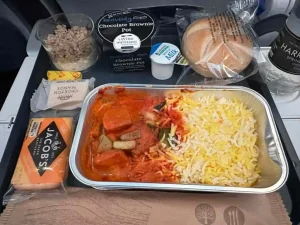 ブリティッシュ1回目の機内食