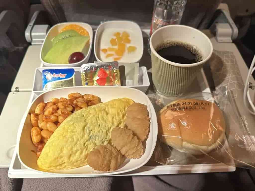エミレーツ機内食2回目