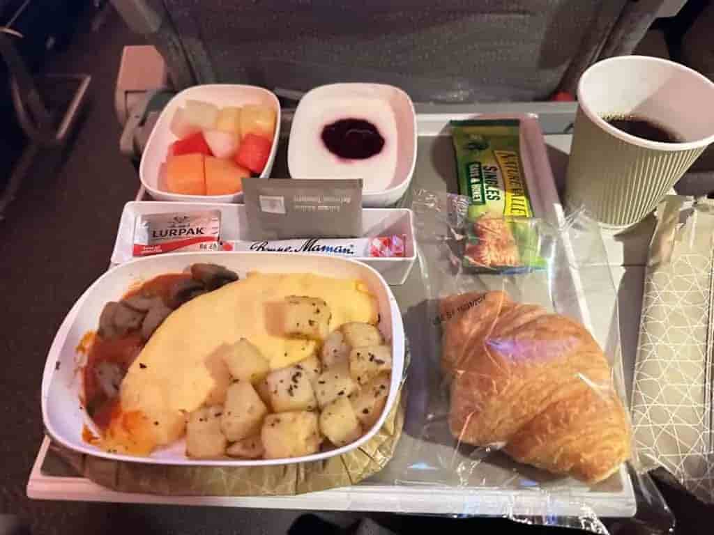 エミレーツ機内食5回目