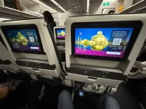 カタール20Fの座席