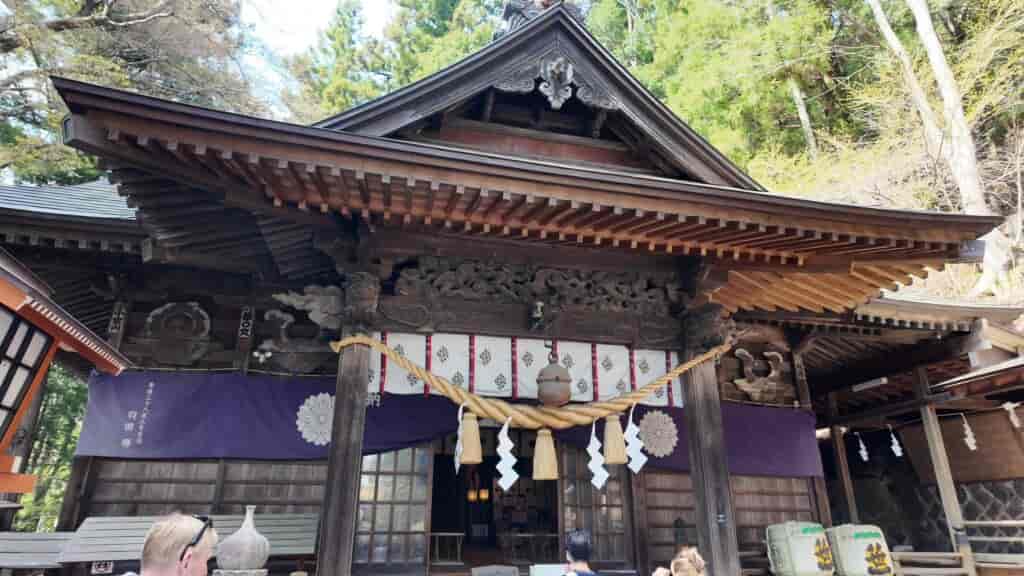 木花咲耶姫命を祀る、縁結び・安産・子育て・火難除け・家庭円満の神様