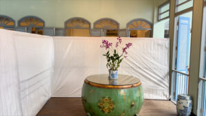 オンオンホテルの２階