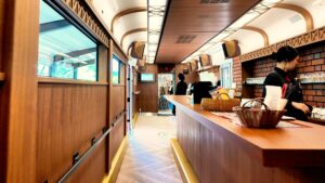 ３号車ラウンジ