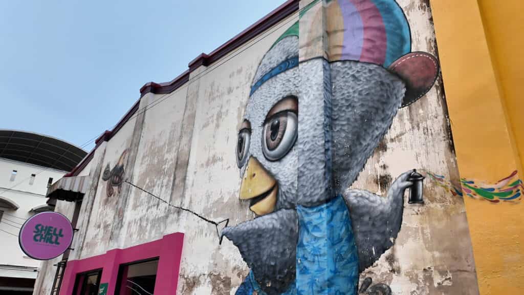 オールドタウンの壁画